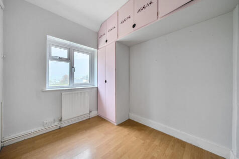 1374574-3-690afc6...