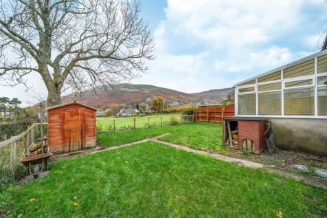 1374574-20-690caf...