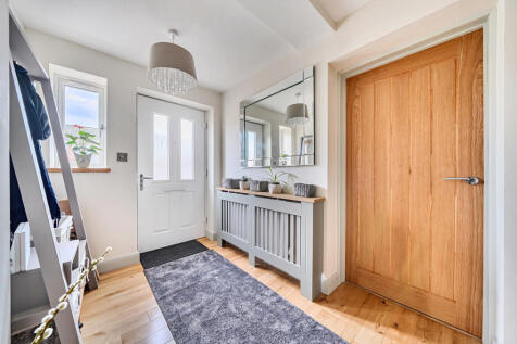 1373635-7-690b6ab...