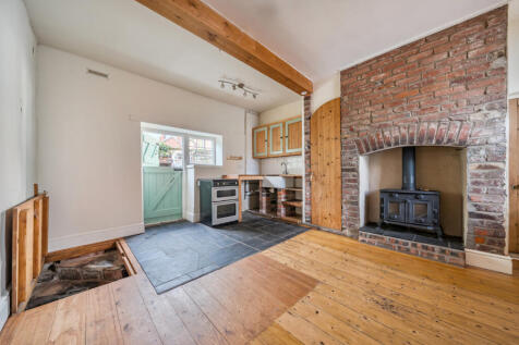 1376430-14-690b6a...