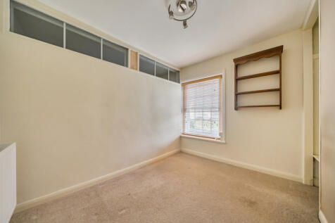 1376430-5-690b6a5...