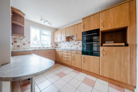 1386115-18-692ee8...