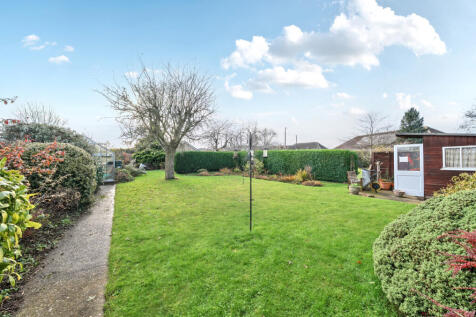 1386115-5-692ee33...