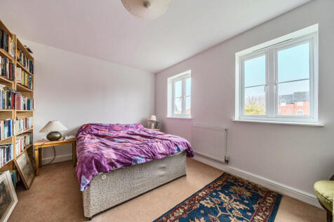 1380159-2-691387b...