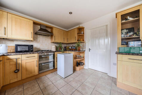 1380159-12-691387...