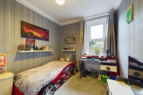 CAM01211G0-PR0163-STILL020