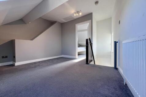 ATTIC ROOM 1