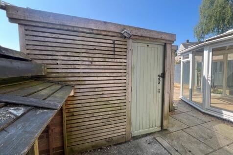 Outbuilding