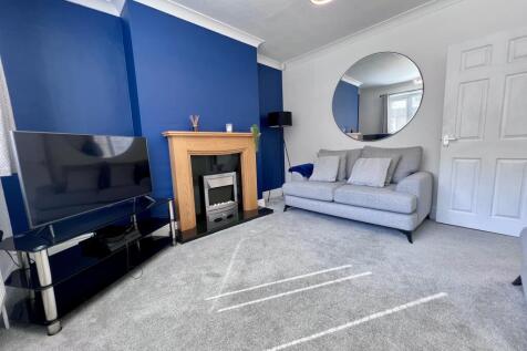 SITTING ROOM 2