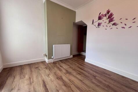 Rear Bedroom