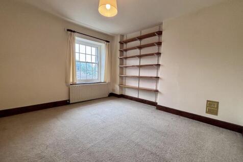 BEDROOM 2 - OFFICE