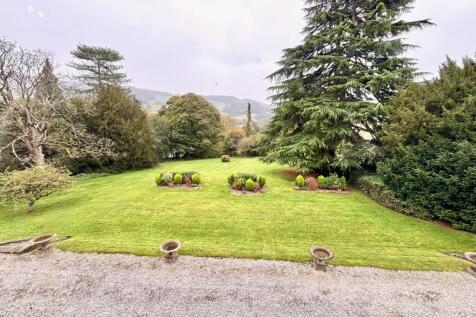 COMMUNAL GARDENS