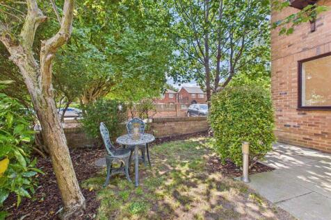 Property Image 8