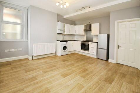 Reception/Kitchen