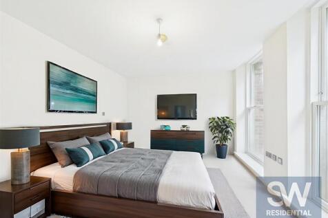 401 Bedroom.jpg