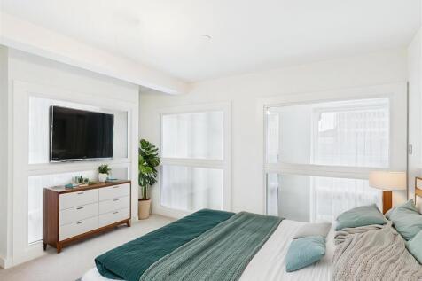 205 Bedroom.jpg