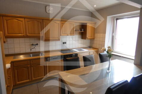 open eat-in kitchen upper floor left apartment