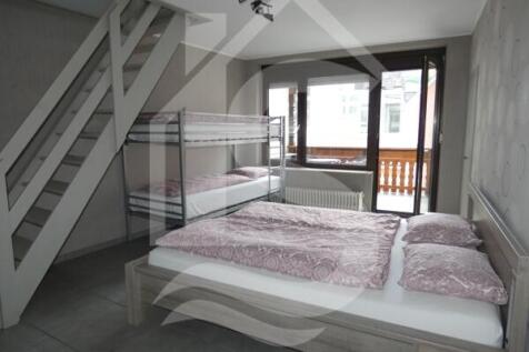 bedroom upper floor right apartment