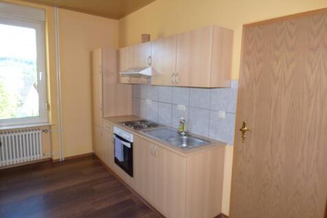 Apt. left ground floor