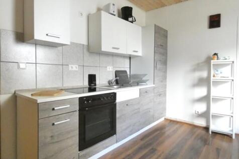 Apt. right ground floor