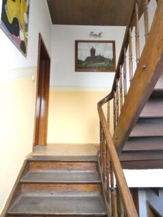 staircase first floor