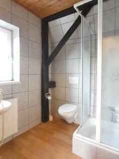 Apt. right top floor