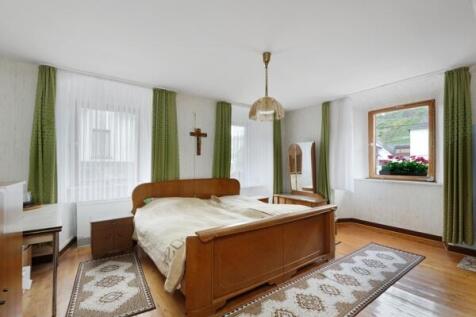 Schlafzimmer 1 OG