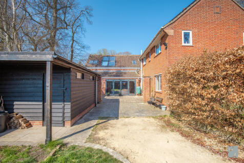 Property Image 28