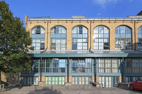 Plate House.JPG