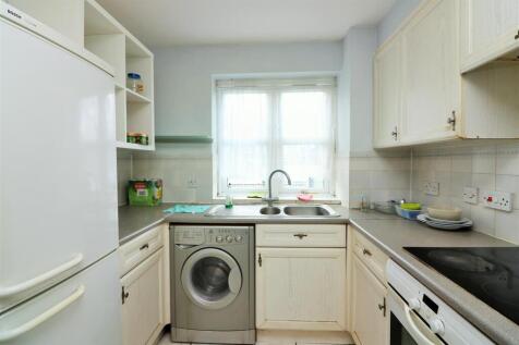 Wheat Sheaf Close.JPG