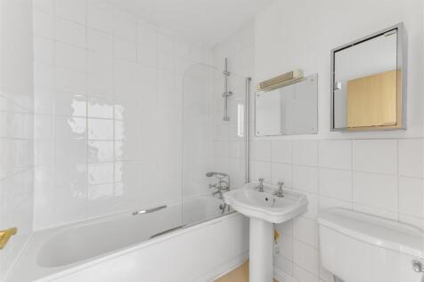 Torres Square (1).jpg