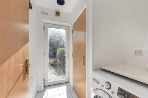 Torres Square (10).jpg