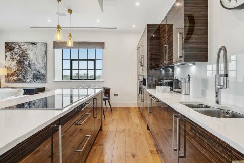 Penthouse [Alto]-7.jpg