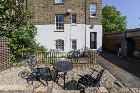Property Image 9