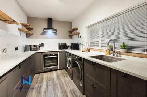 Kitchen 4
