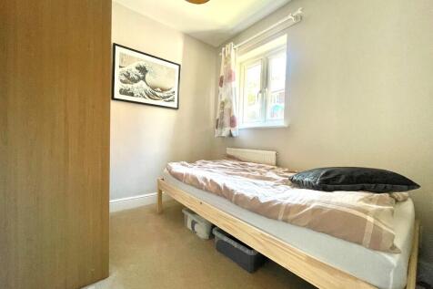 Single Bedroom
