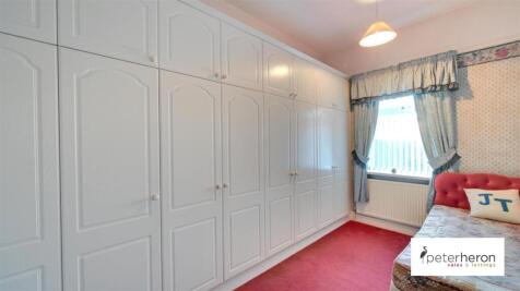 Bedroom 1 (front)