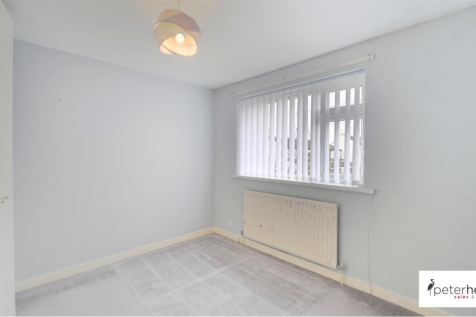 Bedroom 1 (front)