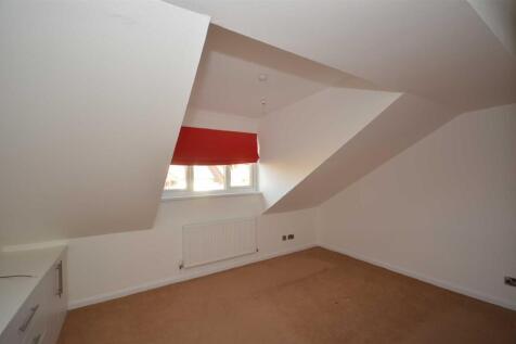 Bedroom 4 (Rear)