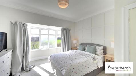 Bedroom 1 (rear)