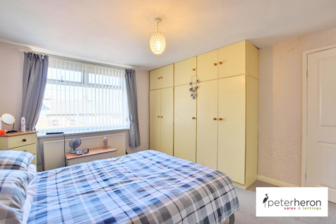 Bedroom 1 (front)