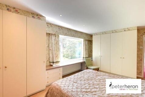 Bedroom 1 (rear)