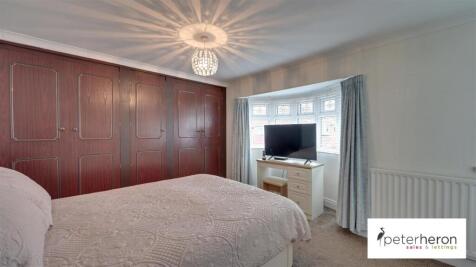 Bedroom 1 (front)