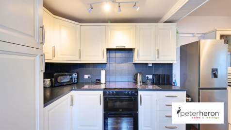 Open Plan Kitchen/Dining Area