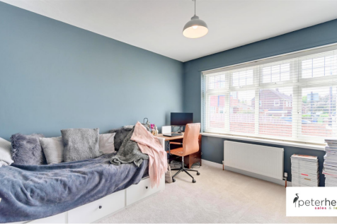 Bedroom 1 (front)