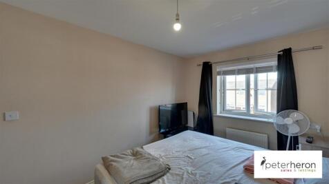 Bedroom 1 (front)