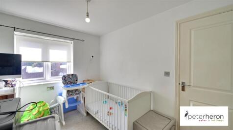Bedroom 2 (rear)