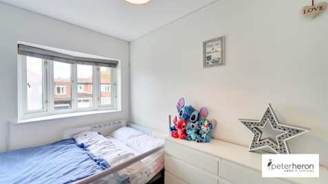 Bedroom 2 (rear)