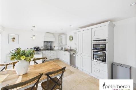 Living Kitchen