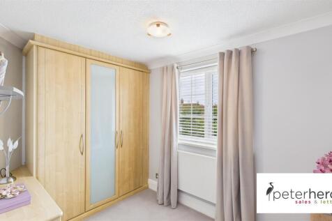 Bedroom 4 (front)